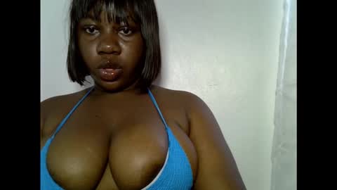 chocolateassgirl61 online show from 24, 9, 2025