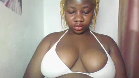 chocolateassgirl61 online show from 24, 3, 2026