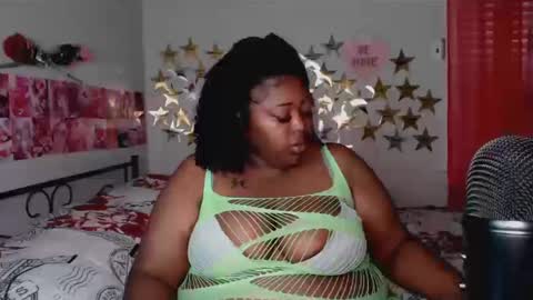 Snapshot of chocolatebunnyxx69 chatting on 22, 9, 2025 Melina online show from 22, 9, 2025