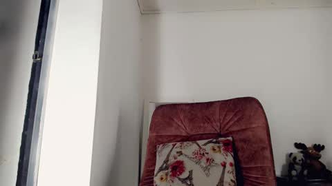 Snapshot of chocolatetriplex chatting on 12, 9, 2025 chocolatetriplex online show from 12, 9, 2025