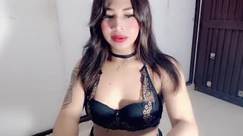 chocolatetriplex online show from 1, 6, 2026