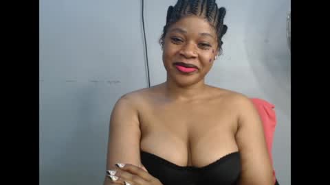 Snapshot of chocox_petitqueen chatting on 16, 7, 2026 ethereal online show from 16, 7, 2026