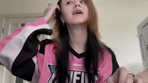 Snapshot of choimia chatting on 13, 4, 2026 Lissa online show from 13, 4, 2026