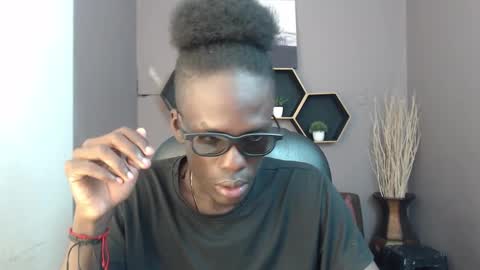 Chombo online show from 18, 2, 2025