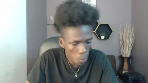 Chombo online show from 4, 3, 2025