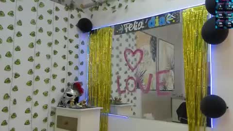 Snapshot of choreythaiylor chatting on 1, 10, 2025 Chorey Thaylor online show from 1, 10, 2025