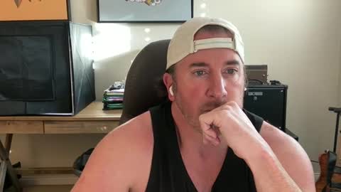 Snapshot of chris646312 chatting on 10, 3, 2025 blisstricks online show from 10, 3, 2025