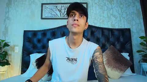 ChrisG online show from 4, 10, 2025