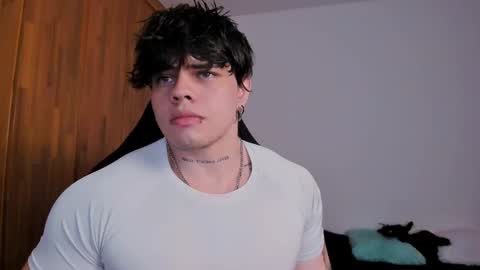 Chris Cooper Independent model online show from 11, 2, 2025