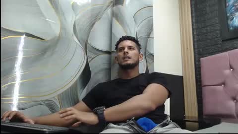 chris_dick2 online show from 5, 11, 2025