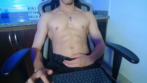 Snapshot of chris_evans27 chatting on 22, 11, 2025 Chris Evans online show from 22, 11, 2025