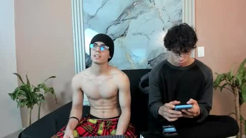 Snapshot of chris_evans27 chatting on 21, 12, 2025 Chris Evans online show from 21, 12, 2025