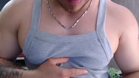 Snapshot of chris_huntter chatting on 23, 2, 2025 chris_huntter online show from 23, 2, 2025