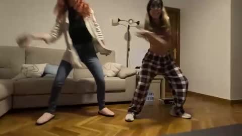 chris-naked-dancer online show from 19, 2, 2026