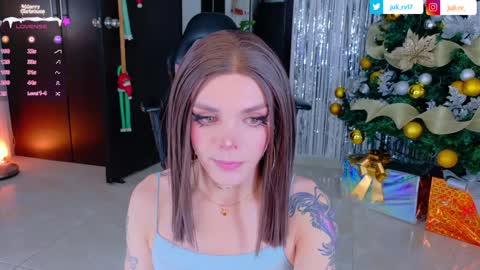 Snapshot of chris_parker01 chatting on 5, 1, 2025 juli   Instagram july rv17 - Twitter juli rv17     online show from 5, 1, 2025
