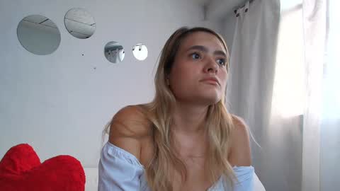 Yarixa online show from 1, 2, 2025