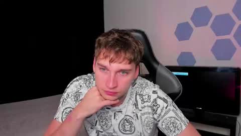 Chris Tyson online show from 14, 9, 2025