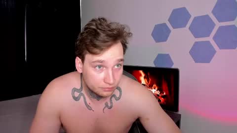 Chris Tyson online show from 17, 5, 2026