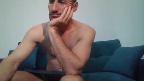 chrisaron online show from 21, 4, 2026