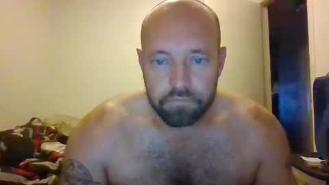Snapshot of chriservin863 chatting on 8, 10, 2025 chriservin863 online show from 8, 10, 2025