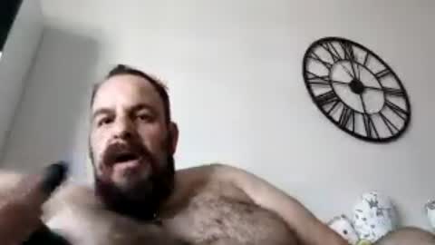 Snapshot of chrisole chatting on 12, 6, 2026 chris ole online show from 12, 6, 2026