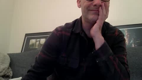 Snapshot of chrispanam13 chatting on 9, 11, 2025 chrispanam13 online show from 9, 11, 2025