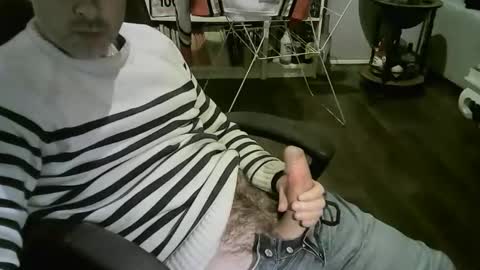 Snapshot of chrisprngr chatting on 27, 10, 2025 chrisprngr online show from 27, 10, 2025