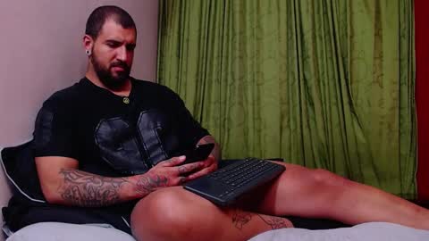 chriss_james online show from 5, 12, 2024
