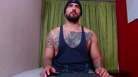 chriss_james online show from 8, 2, 2025