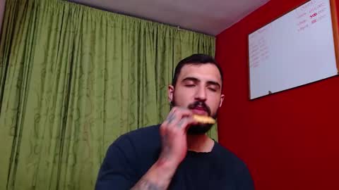 chriss_james online show from 22, 2, 2025