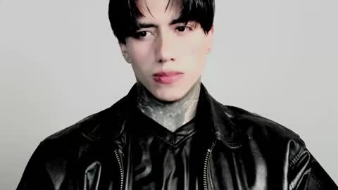 CHRIS  INDEPENT MODEL online show from 28, 10, 2025