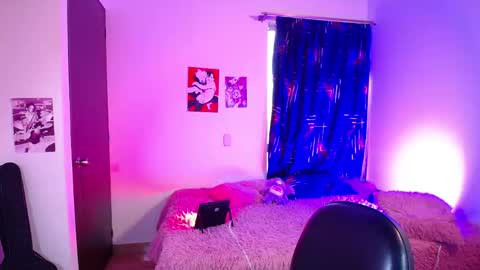 Snapshot of chriss_wg_ chatting on 6, 3, 2026 Christian Wang online show from 6, 3, 2026