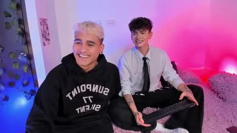 Snapshot of chriss_wg_ chatting on 23, 3, 2026 Christian Wang online show from 23, 3, 2026