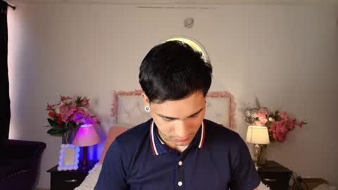 Snapshot of chriss_wg_ chatting on 6, 7, 2026 Christian Wang online show from 6, 7, 2026