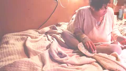 ChrisstyAnneCD online show from 10, 10, 2025