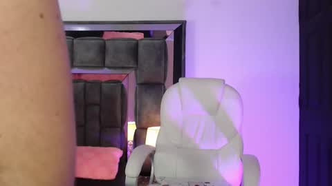 Christal online show from 30, 9, 2025