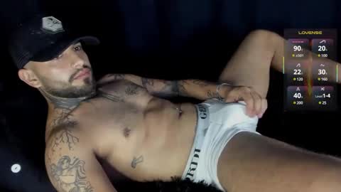 Snapshot of christangel96 chatting on 11, 2, 2025 christangel96 online show from 11, 2, 2025