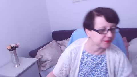 Christa online show from 6, 12, 2024