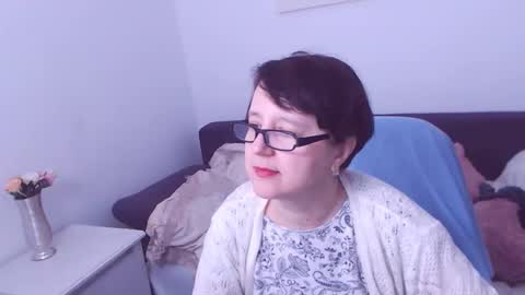 Christa online show from 6, 12, 2024