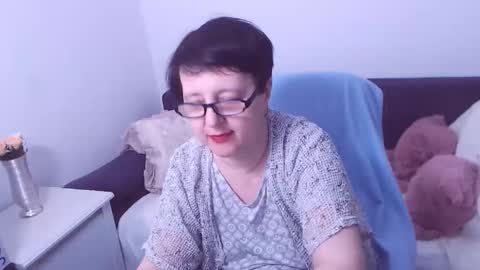 Christa online show from 6, 10, 2025