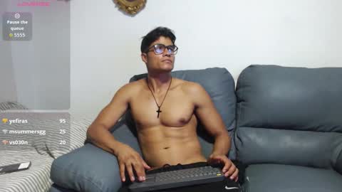 Snapshot of christian_musclet4 chatting on 26, 9, 2025 ---Chistian--- online show from 26, 9, 2025