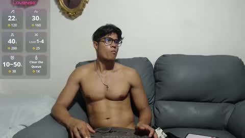 Snapshot of christian_musclet4 chatting on 4, 10, 2025 ---Chistian--- online show from 4, 10, 2025