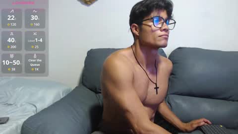 Snapshot of christian_musclet4 chatting on 7, 10, 2025 ---Chistian--- online show from 7, 10, 2025