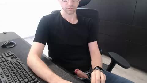 Snapshot of christianblck chatting on 14, 10, 2025 christianblck online show from 14, 10, 2025