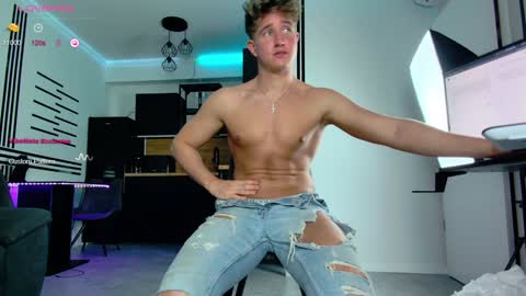 UPVOTE ME ------  ILL DO SOMETHING FOR FREE online show from 5, 12, 2024