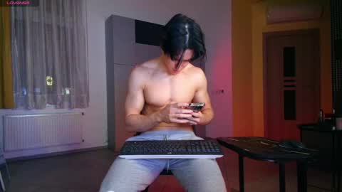 UPVOTE ME ------  ILL DO SOMETHING FOR FREE online show from 13, 5, 2026