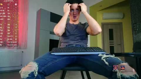 UPVOTE ME ------  ILL DO SOMETHING FOR FREE online show from 15, 5, 2026