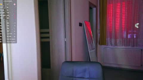 UPVOTE ME ------  ILL DO SOMETHING FOR FREE online show from 19, 5, 2026
