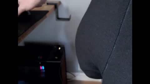 Chris online show from 1, 11, 2025