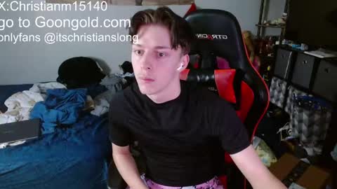 Snapshot of christianslong chatting on 23, 10, 2025 christianslong online show from 23, 10, 2025